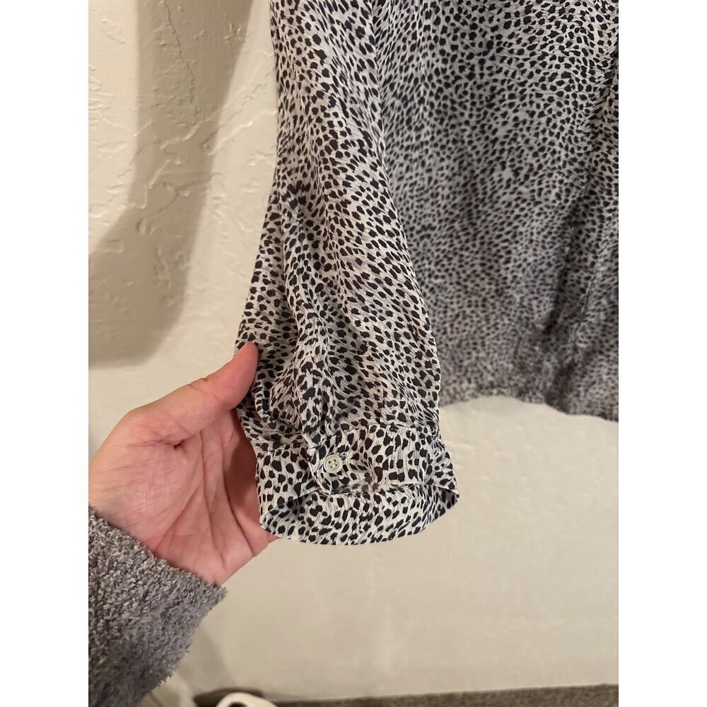 Y Joie 100% Silk Black & White Leopard Animal Print Button Up Blouse - Picture 4 of 11